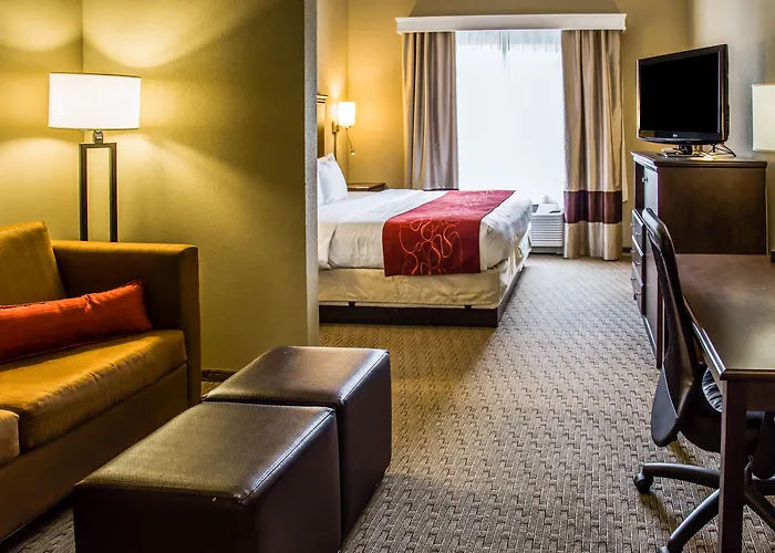 Comfort Suites Sarasota- Siesta Key